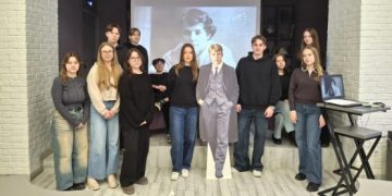 Второкурсники ФСП посетили библиотеку Главы города