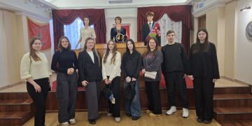 Студенты ГУ посетили Музей истории органов ЗАГС Свердловской области